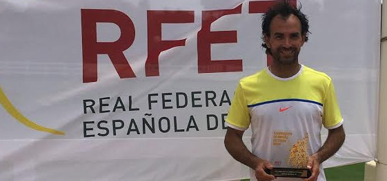 Bi titulu eskuratu ditu Ortiz de Zaratek Espainiako Beteranoen Txapelketan. spaña de Veteranos 2 Josu Ortíz de Zarate