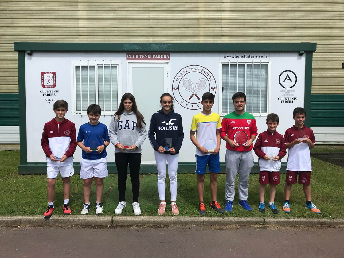 VII Memorial Iñigo Bilbao - Cuadros y Fotos 19 ENTREGA TROFEOS