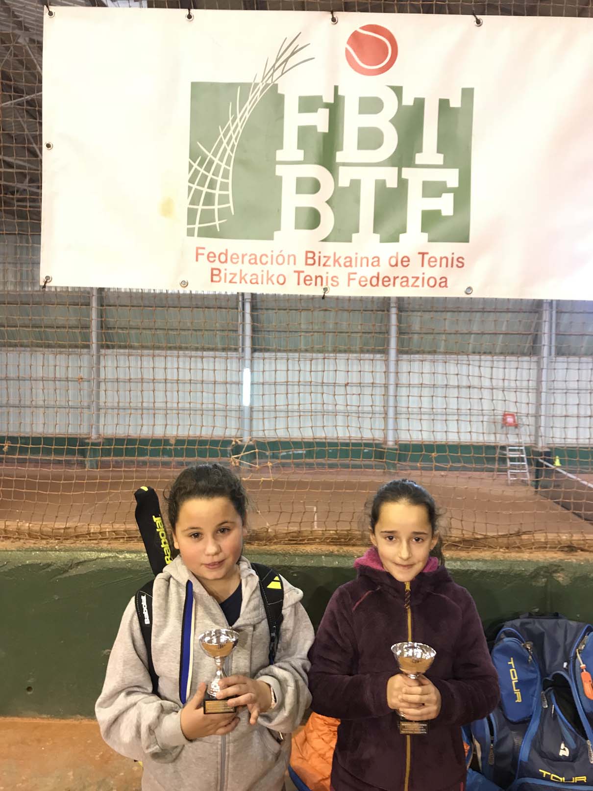 Azkeneko Koadroak eta Argazkiak - XXXI Luis Alberic Oroitza-Txostena 19 BenFem