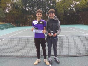 Xpress Tennis Cupek 9. edizio zirraragarria itxi du Euskadin. 255 IMG1