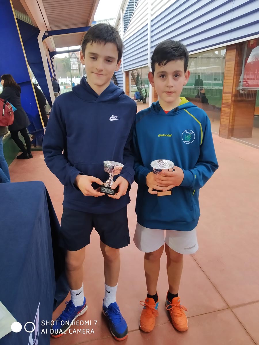 Azkeneko Koadroak eta Argazkiak Open Benjamina eta Kimua Eskola - RC Jolaseta 13 AleMasAm