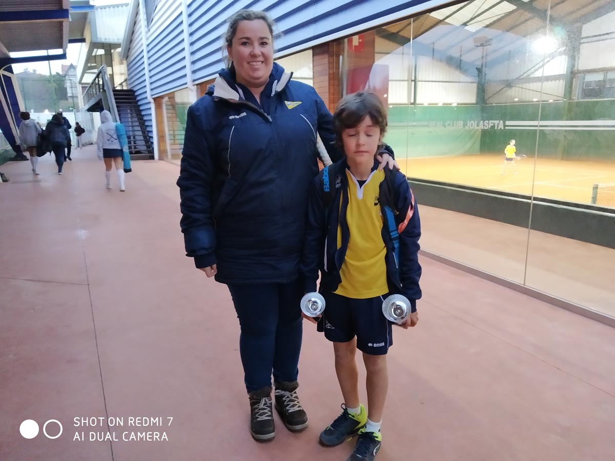 Azkeneko Koadroak eta Argazkiak Open Benjamina eta Kimua Eskola - RC Jolaseta 15 Alevin Amarillo