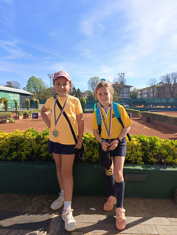 azken koadroak eta argazkiak - Benjamin eta Alevin eskola Open Jolasetan 17 CONSOLACION BENJAMIN FEMENINO