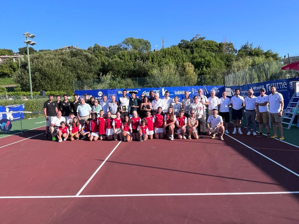 CLEMENT CHIDEKH GALIARRAK KIROLETA IREKIKO TXAPELA JANTZI DU 1 FINAL