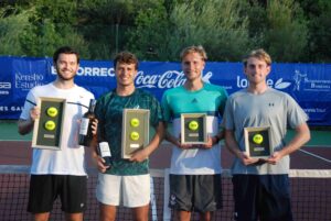 CHIDEKH ETA WHITEHOUSE KIROLETA IREKIAREN BIKOITZAZ ARDURATUKO DIRA 243 final dobles